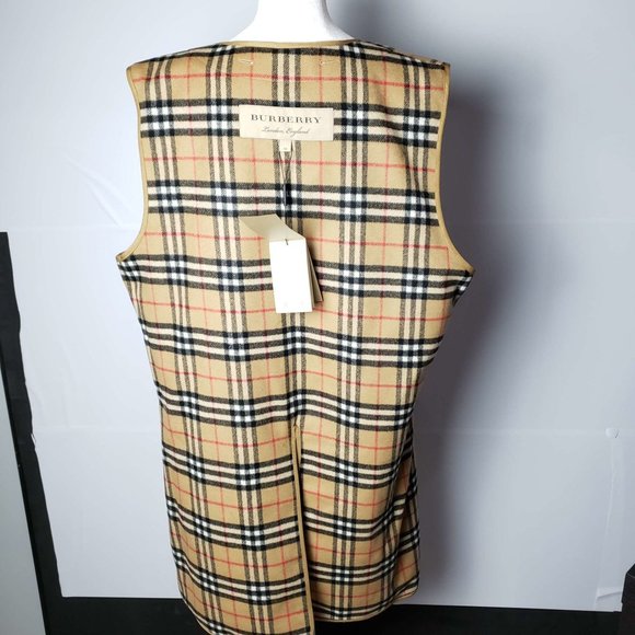 100% Authentic Burberry Cardigan or Coat Warmer or Insert Brand New - Picture 4 of 11